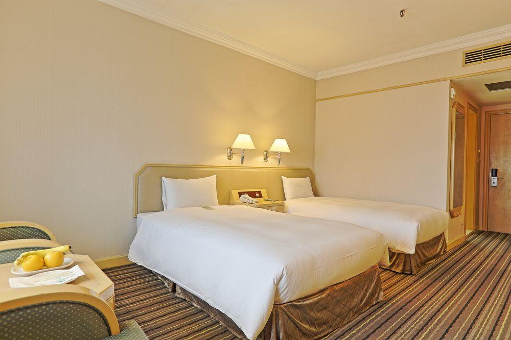Santos Hotel Taipei Extérieur photo
